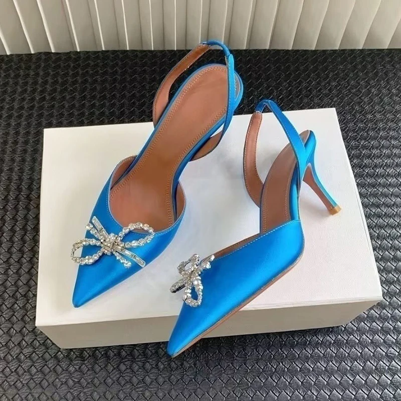 Sandales à talons fins avec nœ - Slip Dress Satin avis et prix